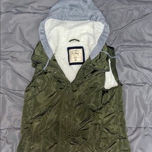 Ci Sono Sherpa Lined Army Green Vest